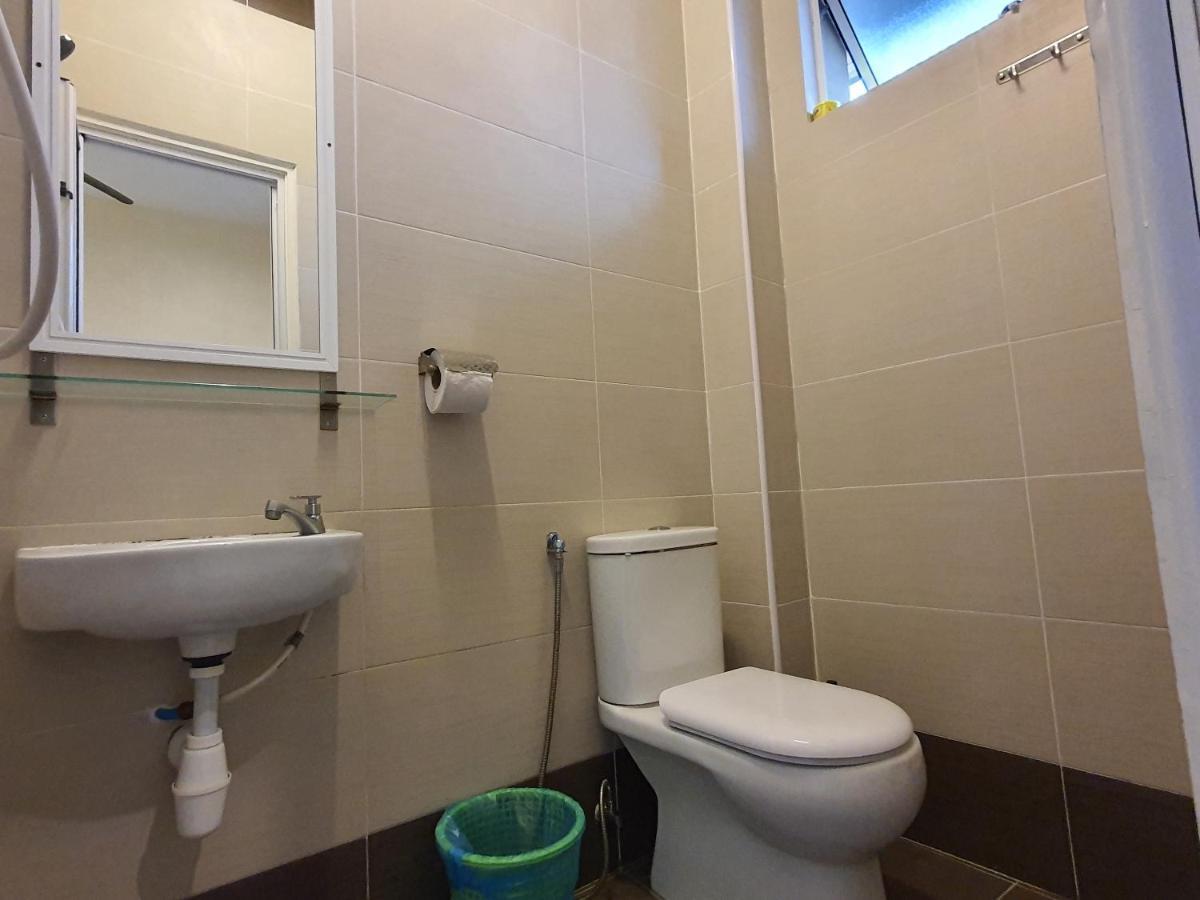 קמרון היילנדס Fathers Guesthouse Bungalow מראה חיצוני תמונה